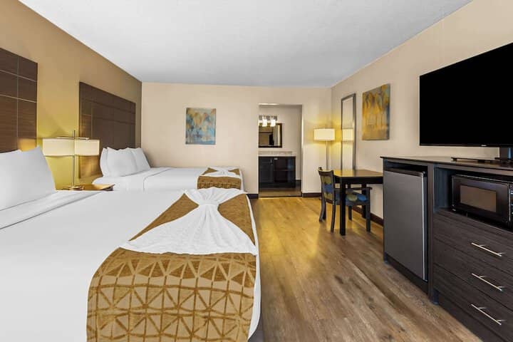Room 14 of 31